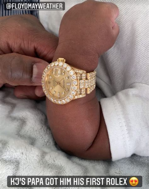 Floyd Mayweather gives Newborn Grandson Rolex Watch